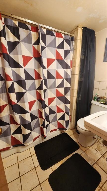 401 Lower Pace Rd, Corning City, NY 14830 - full bath with tile patterned floors and a shower with curtain