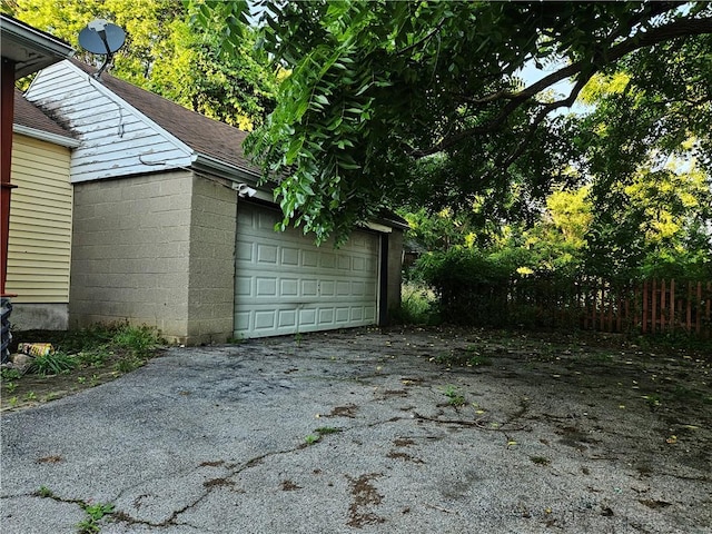 178 Campbell Park, Rochester, NY 14606 - view of detached garage
