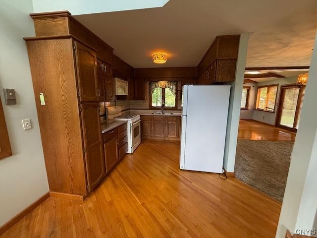 125 Woodspath Rd, Salina, NY 13090 - photo 17