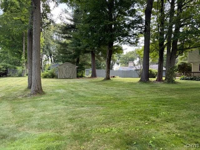 125 Woodspath Rd, Salina, NY 13090 - photo 40