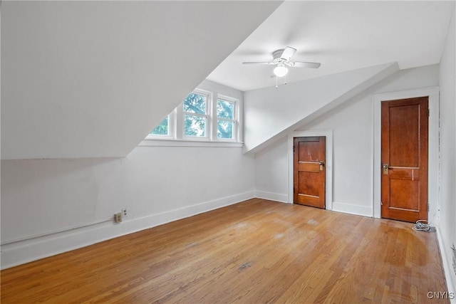 201 Mosley Dr, Syracuse, NY 13206 - bonus room with light wood-type flooring and a ceiling fan