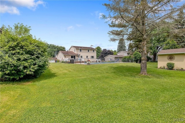 4956 Crestwood Ln, Onondaga, NY 13215 - view of yard