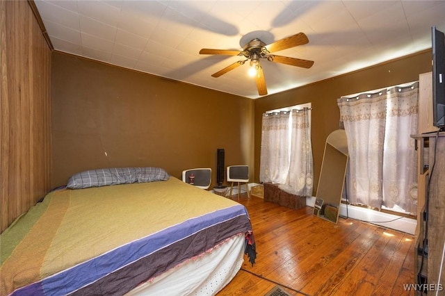 2906 Pine Ave, Niagara Falls, NY 14301 - bedroom featuring hardwood / wood-style flooring and ceiling fan