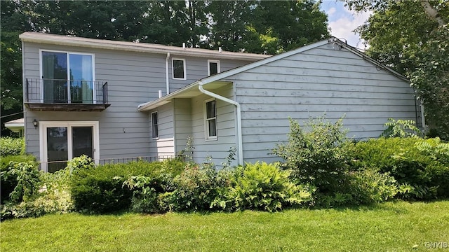 582 Peck Rd, Sullivan, NY 13082 - rear view of property featuring a yard and a balcony