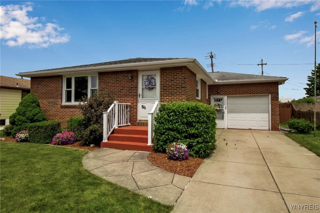 86 Mary Lou Ln, Cheektowaga, NY 14043 - photo 1