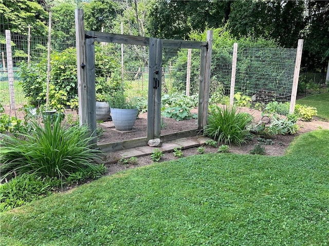 78 Falleson Rd, Rochester, NY 14612 - view of yard with a garden