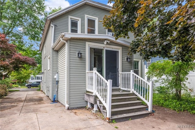39 Colonial Ave, Lancaster, NY 14086 - view of front of property