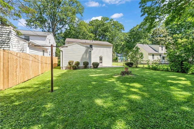975 Whitlock Rd, Irondequoit, NY 14609 - view of yard