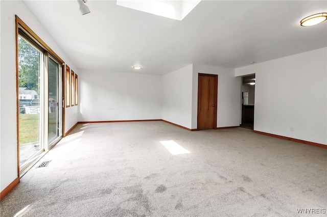1335 James Ave, Niagara Falls, NY 14305 - carpeted empty room featuring baseboards
