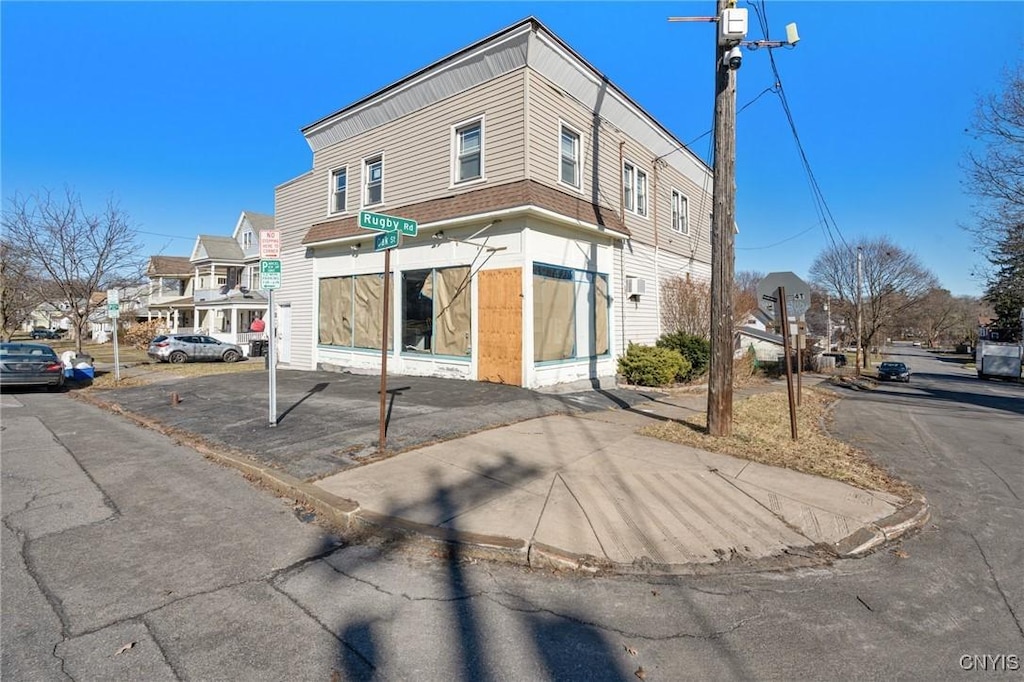 1100 Oak St, Syracuse, NY 13203 - photo 1
