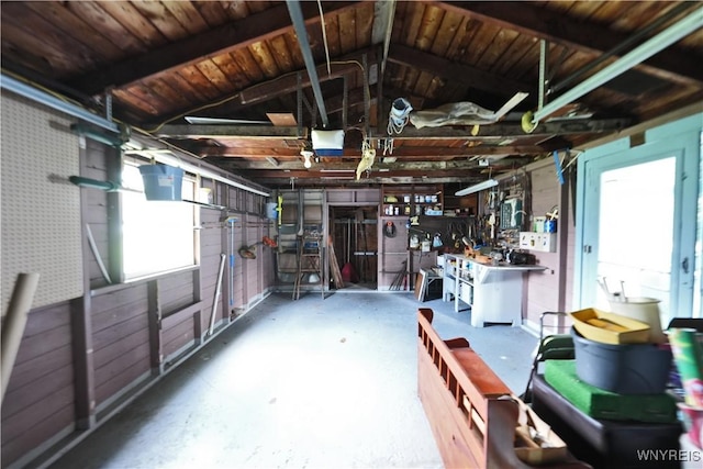 6167 N Whitham Dr, Niagara, NY 14304 - view of garage