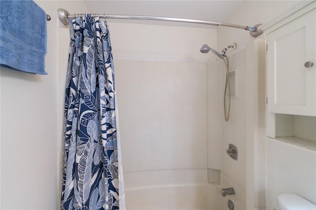 1535 Bluestem Ct, Walworth, NY 14568 - full bath with shower / bath combo with shower curtain and toilet