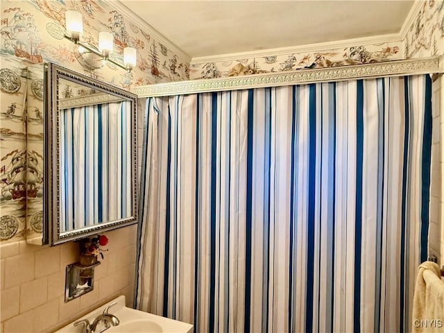 154 Fiscoe Ave, Syracuse, NY 13205 - view of bathroom