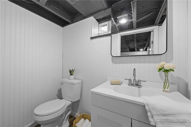 33 W Crest Dr, Gates, NY 14606 - half bath featuring toilet and vanity