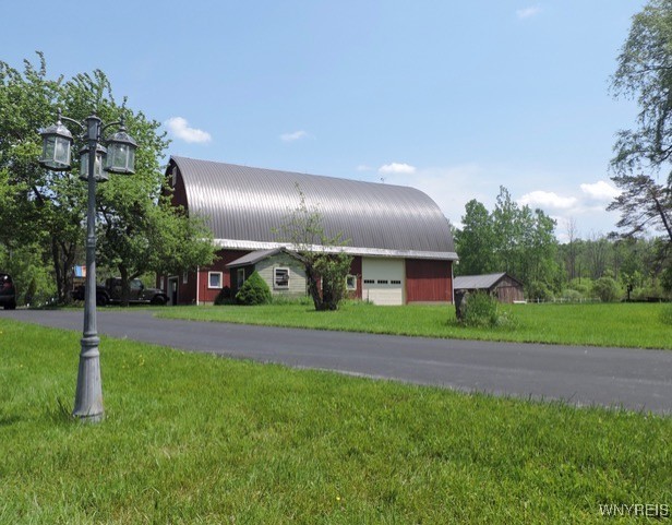 639 Countyline Rd, Darien, NY 14004 - photo 7