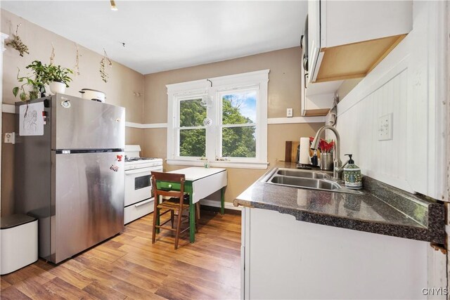 842 Maryland Ave, Syracuse, NY 13210 - photo 22