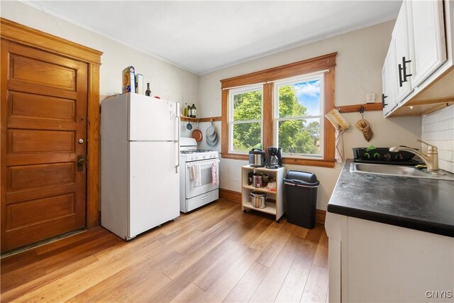 842 Maryland Ave, Syracuse, NY 13210 - photo 8