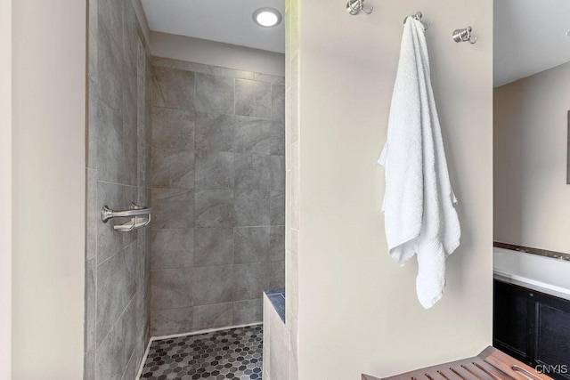 117 Shoreview Dr, Clay, NY 13090 - full bath with tiled shower