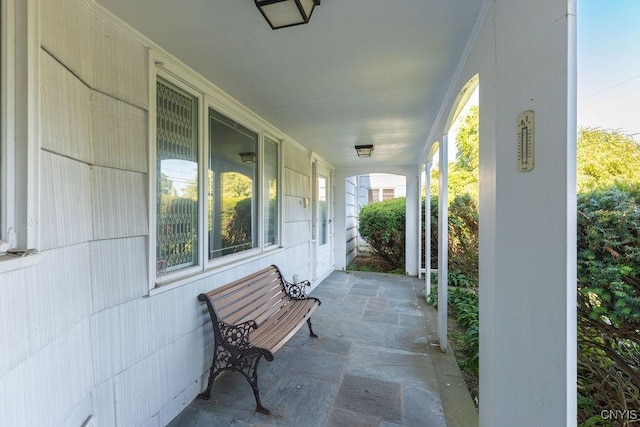 20 Cross Rd, Dewitt, NY 13224 - view of covered porch