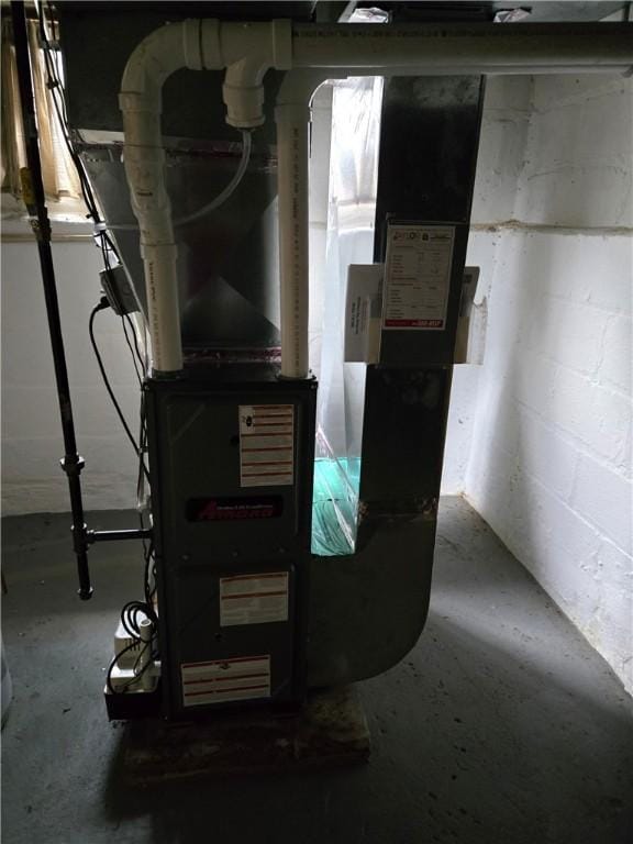 211 Steko Ave, Rochester, NY 14615 - utility room featuring heating unit