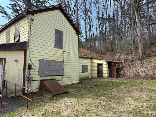 109 Augusta Rd, Augusta, NY 13425 - view of side of home with a chimney
