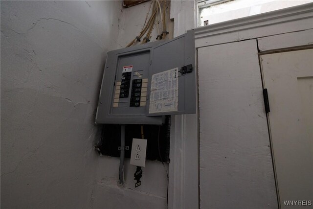 7 Daisy Pl, Buffalo, NY 14208 - photo 21