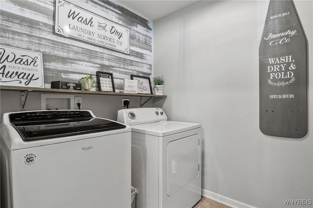 111 Aegean Ave, Amherst, NY 14228 - laundry room featuring independent washer and dryer and baseboards