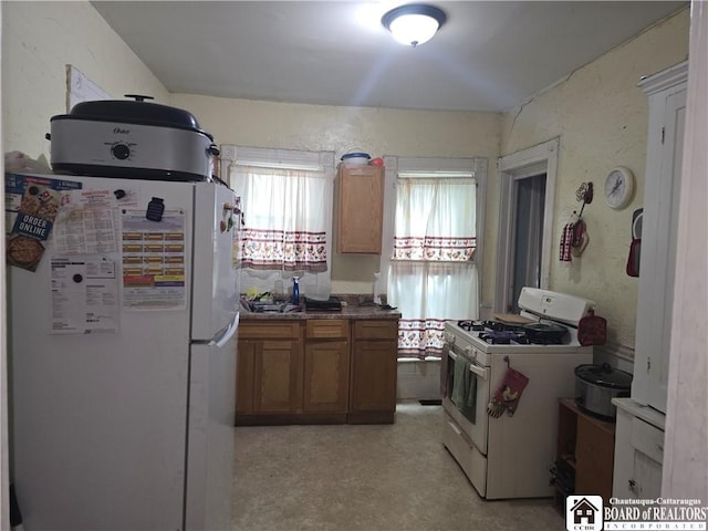 506 Newland Ave, Jamestown, NY 14701 - photo 2
