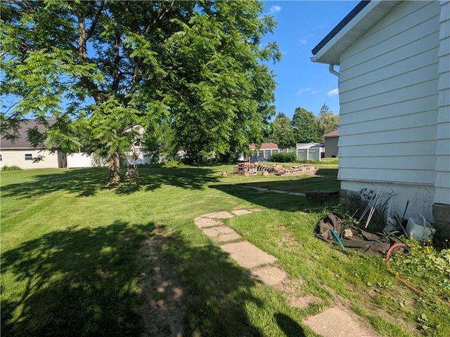 10 Mcclellan Ave, Mount Jewett Boro, PA 16740 - view of grassy yard