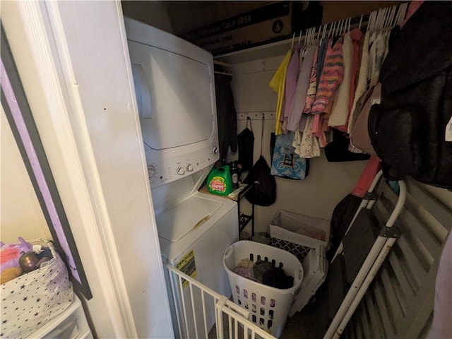 10 Mcclellan Ave, Mount Jewett Boro, PA 16740 - washroom featuring stacked washer / dryer