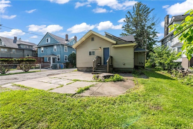 1084 Plymouth Ave S, Rochester, NY 14608 - rear view of house featuring a residential view