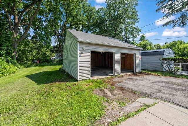 1084 Plymouth Ave S, Rochester, NY 14608 - view of detached garage