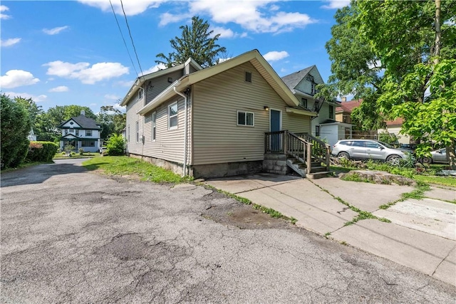 1084 Plymouth Ave S, Rochester, NY 14608 - view of front facade