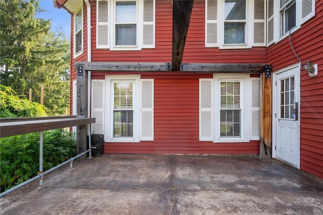 1369 Pittsford Mendon Rd, Mendon, NY 14506 - property entrance