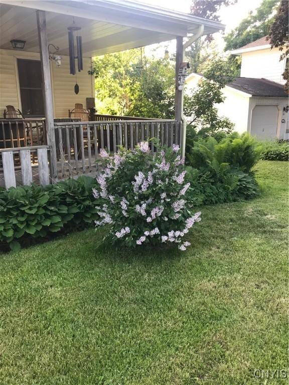 237 E Hamilton Ave, Sherrill, NY 13461 - view of green lawn with a porch