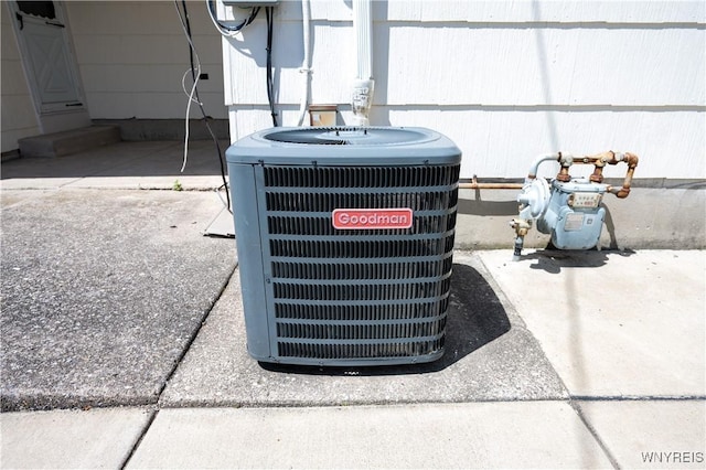 92 Schiller St, Buffalo, NY 14206 - exterior view of a central AC unit and gas meter