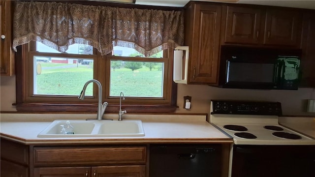 7516 Beach Rd, Montezuma, NY 13021