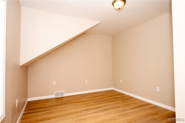 827 Tifft St, Buffalo, NY 14220 - bonus room with light wood-type flooring and baseboards