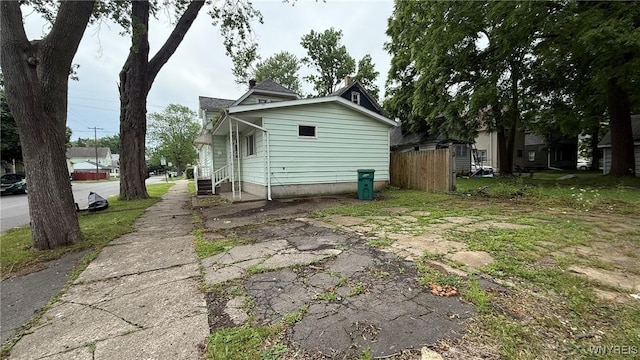 1890 Linwood Ave, Niagara Falls, NY 14305 - view of property exterior