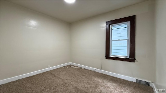 1890 Linwood Ave, Niagara Falls, NY 14305 - empty room featuring carpet floors and baseboards