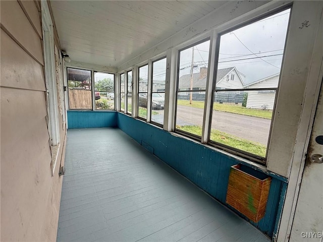 211 Pharis St, Syracuse, NY 13204 - view of unfurnished sunroom