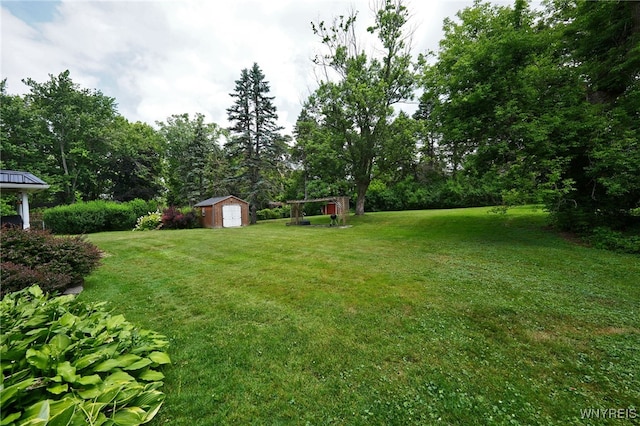 3461 Orchard Park Rd, Orchard Park, NY 14127 - view of grassy yard with a storage shed