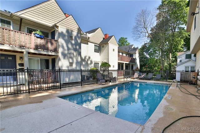 770 W Ferry St Unit 9A, Buffalo, NY 14222 - community pool with a patio area