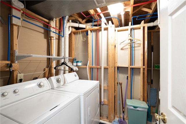 5 Yankee Ct, Chili, NY 14624 - laundry room with separate washer and dryer