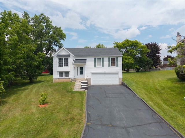 5 Yankee Ct, Chili, NY 14624 - split foyer home with asphalt driveway, a garage, and a front yard