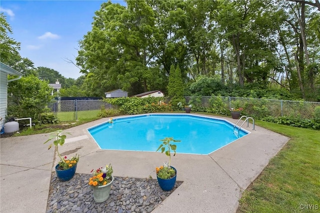 5647 Stevens Dr S, Cicero, NY 13039 - view of swimming pool with a fenced backyard and a patio area