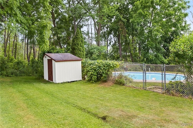 5647 Stevens Dr S, Cicero, NY 13039 - view of yard with a storage unit
