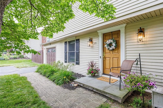 25 Killdeer Ln, Perinton, NY 14450 - property entrance featuring covered porch