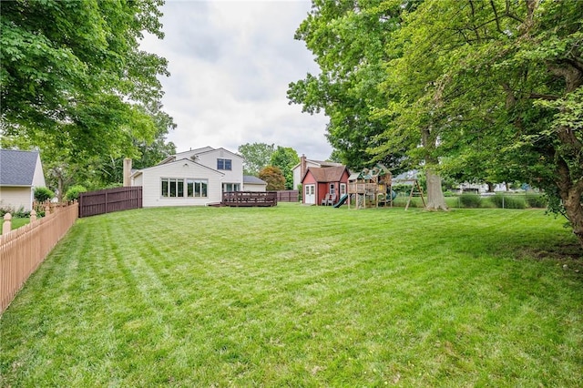 25 Killdeer Ln, Perinton, NY 14450 - fenced backyard with a playground