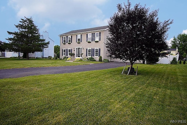 7175 Lenmart Dr, Wheatfield, NY 14120 - photo 5
